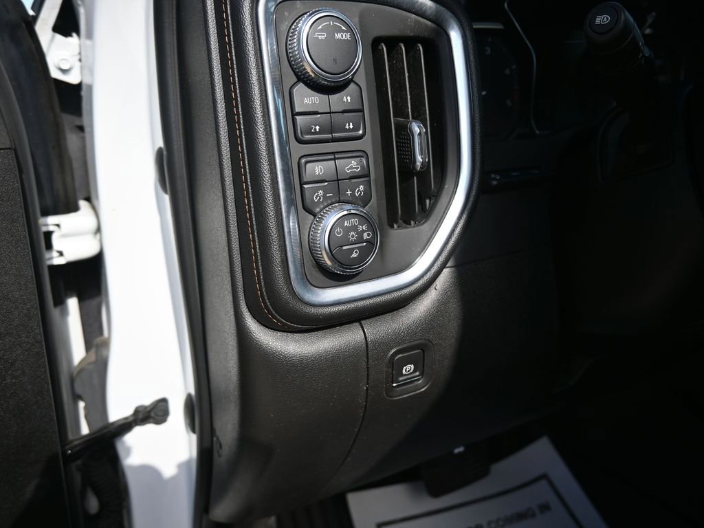 Used 2021 GMC Sierra 2500 AT4 w/ AT4 Preferred Package image 30
