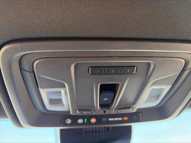 New 2026 GMC Sierra 3500 SLT image 25