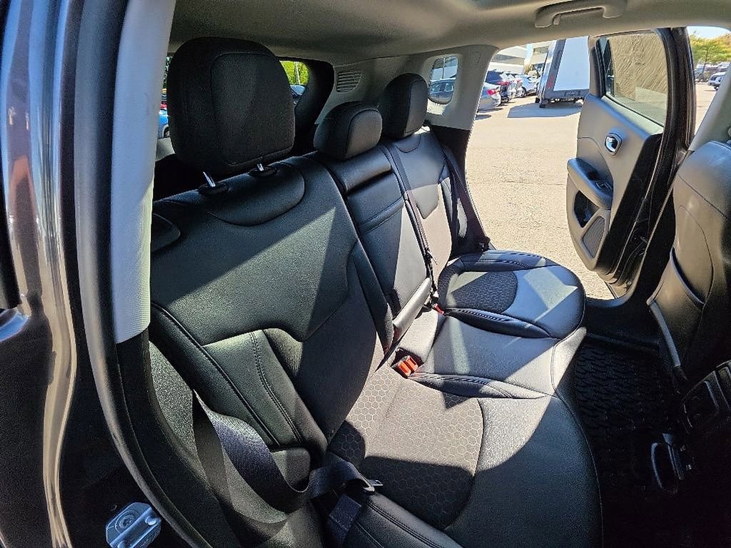 Used 2019 Jeep Compass Latitude AWD/4WD image 27