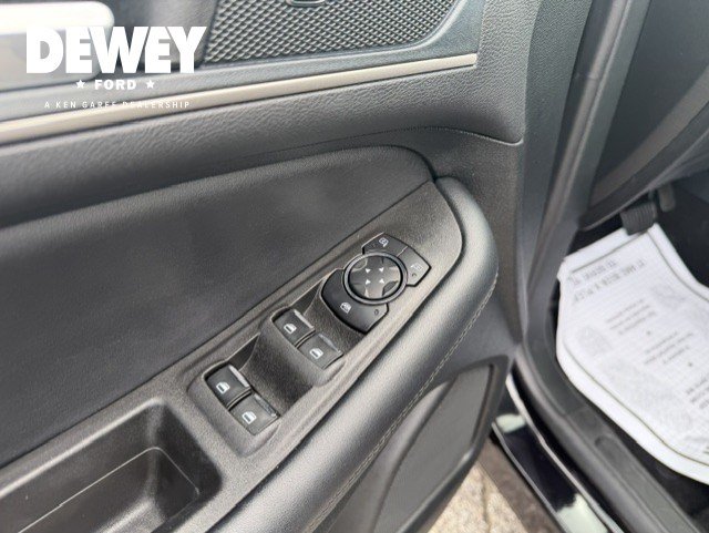 Used 2024 Ford Edge SEL w/ Convenience Package AWD/4WD image 11