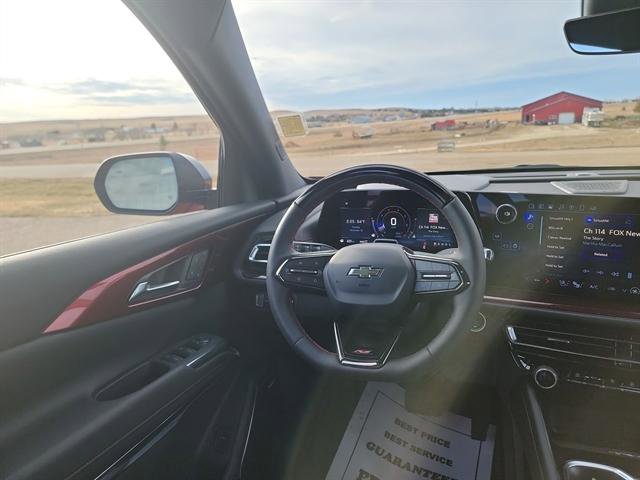 Used 2025 Chevrolet Traverse RS w/ LPO, Floor Liner Package AWD/4WD image 14