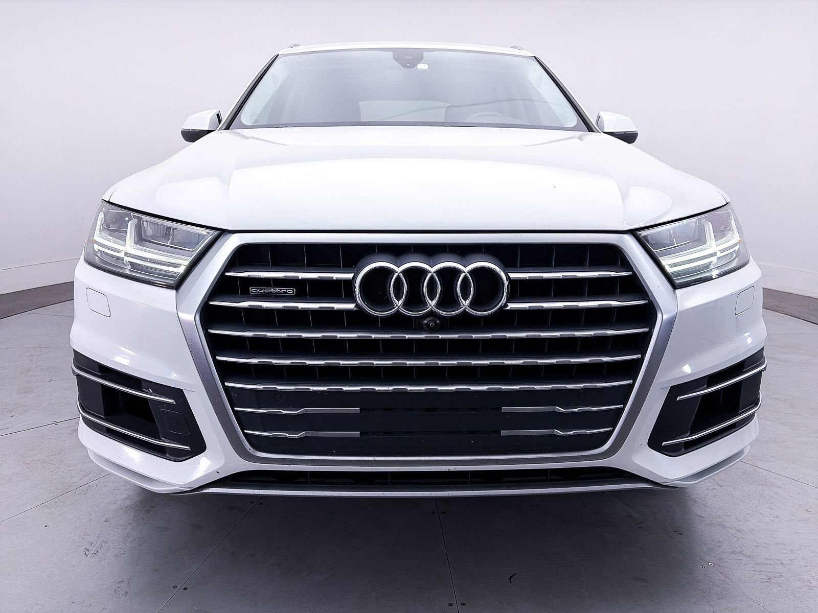 Used 2019 Audi Q7 3.0T Premium Plus AWD/4WD image 2