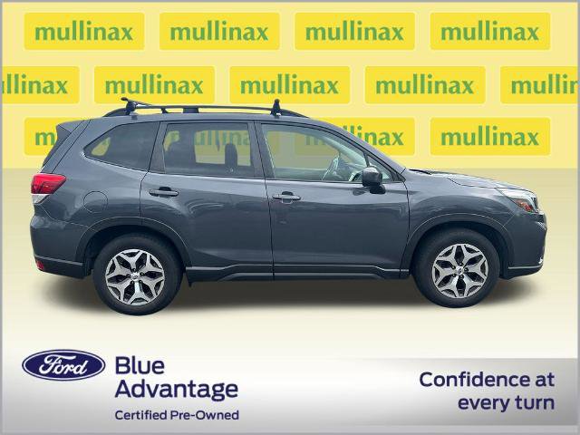 Used 2021 Subaru Forester Premium AWD/4WD image 2