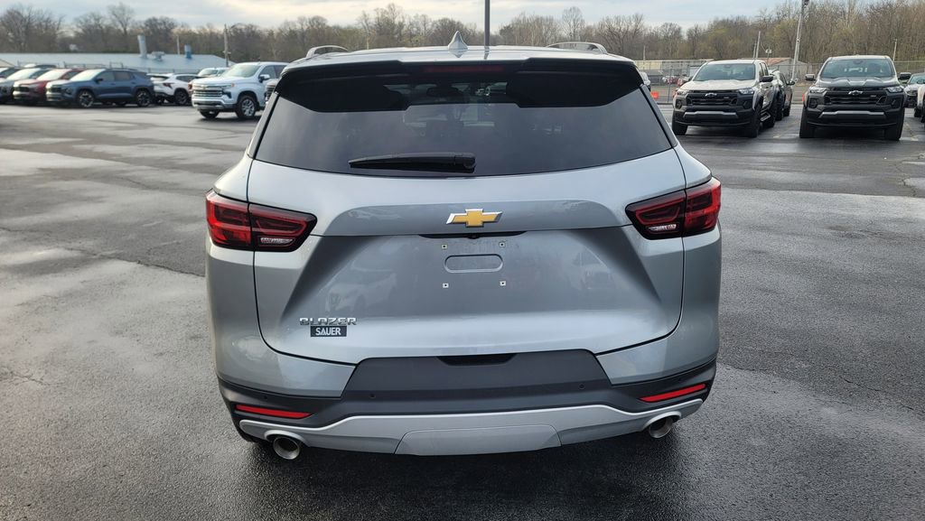Used 2024 Chevrolet Blazer LT w/ Convenience Package image 5
