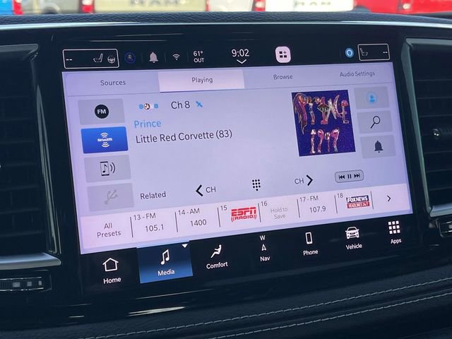 Used 2023 Chrysler Pacifica Limited image 30