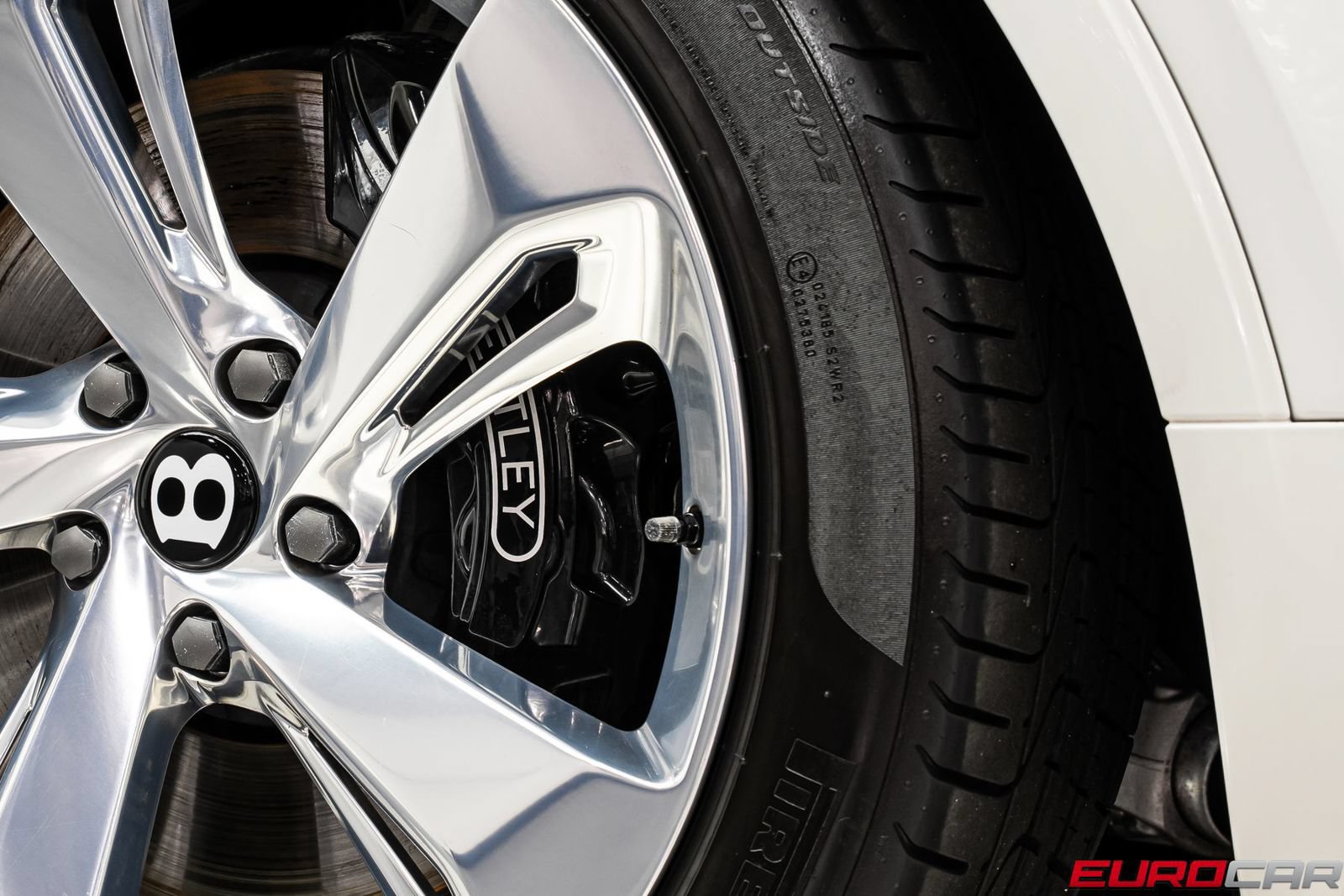 Used 2024 Bentley Bentayga AWD/4WD image 21