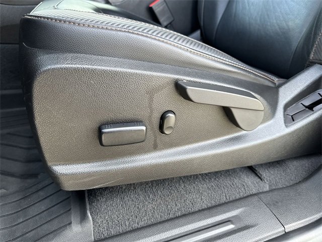 Used 2022 GMC Canyon AT4 image 19