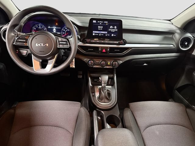 Used 2023 Kia Forte LXS w/ LXS Technology Package FWD image 20