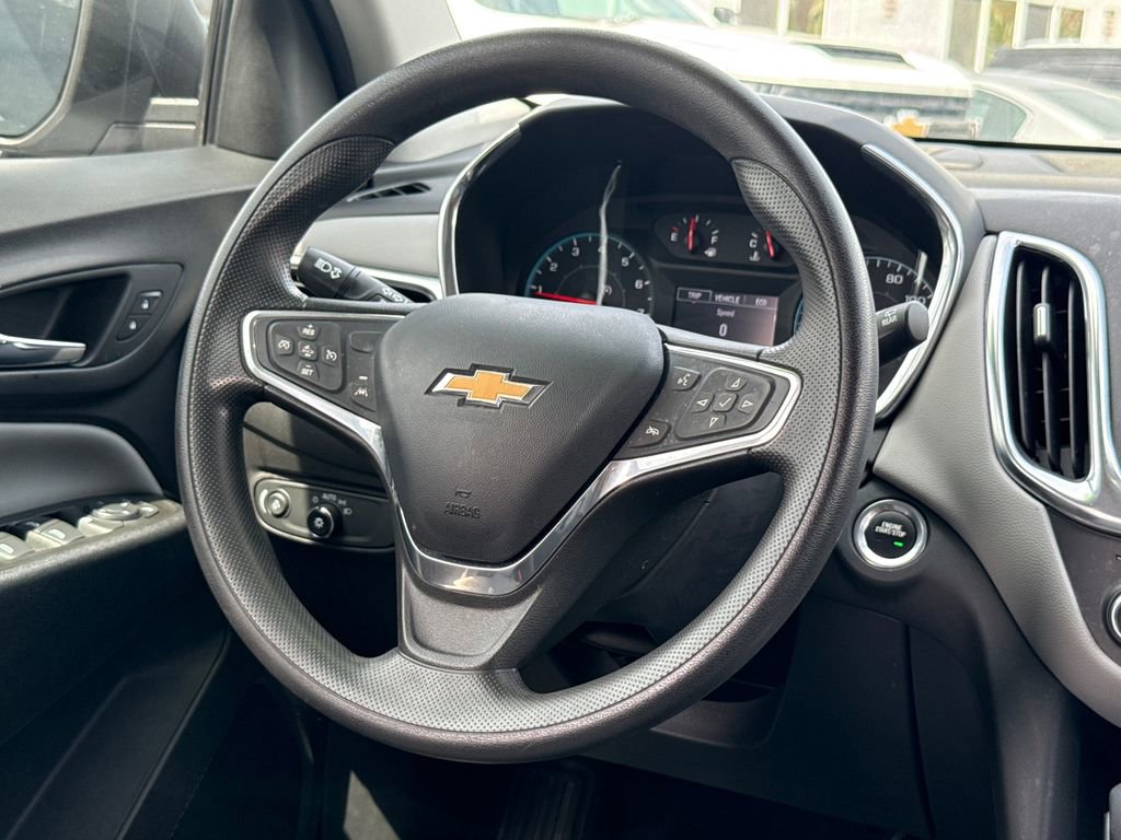 Used 2022 Chevrolet Equinox LS image 20