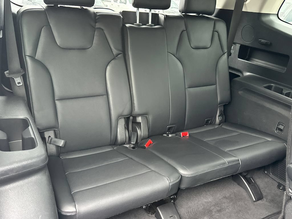 Certified 2023 Kia Telluride S w/ S Sunroof Package AWD/4WD image 17