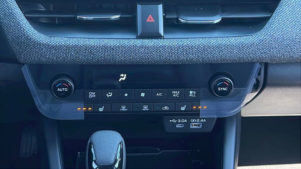 New 2026 Subaru Outback Limited AWD/4WD image 18