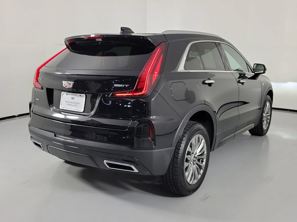 Certified 2024 Cadillac XT4 Premium Luxury AWD/4WD image 3