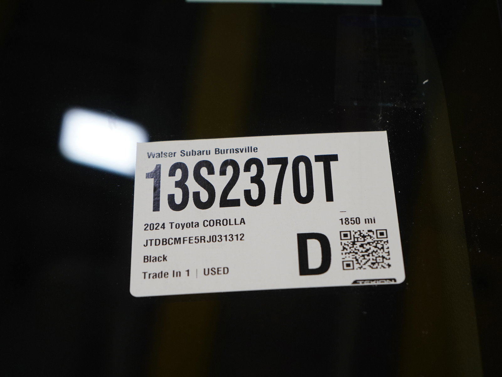 Used 2024 Toyota Corolla SE w/ SE Package image 26