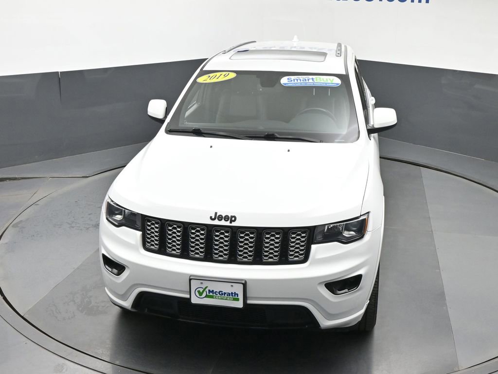 Used 2019 Jeep Grand Cherokee Altitude AWD/4WD image 25