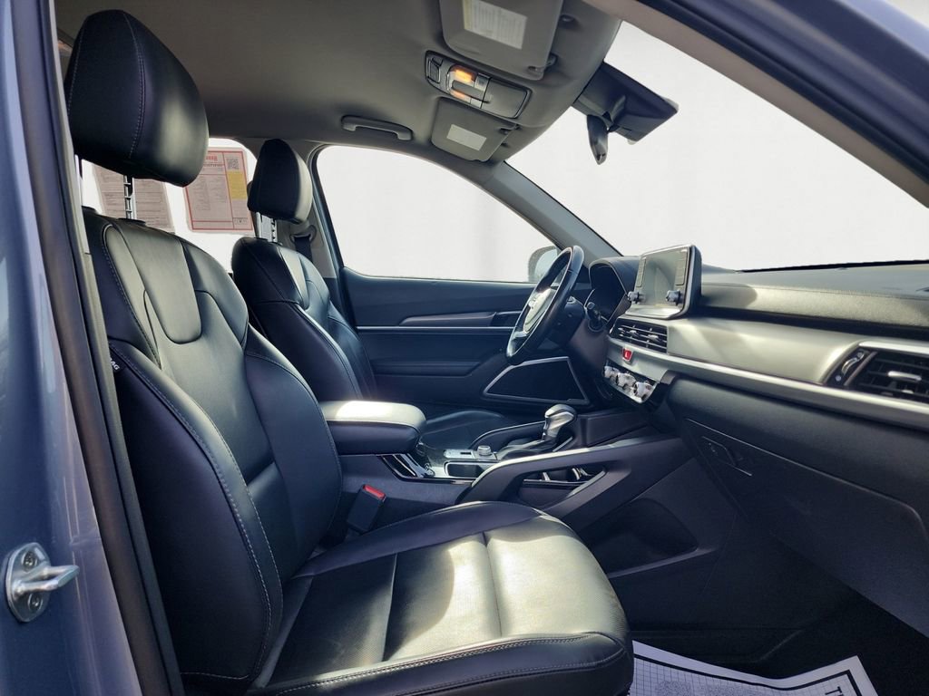 Used 2020 Kia Telluride LX image 15