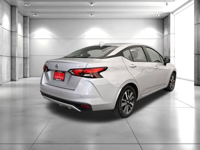 Used 2021 Nissan Versa SV FWD image 8