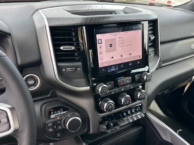 New 2027 RAM 1500 4x4 Crew Cab image 23