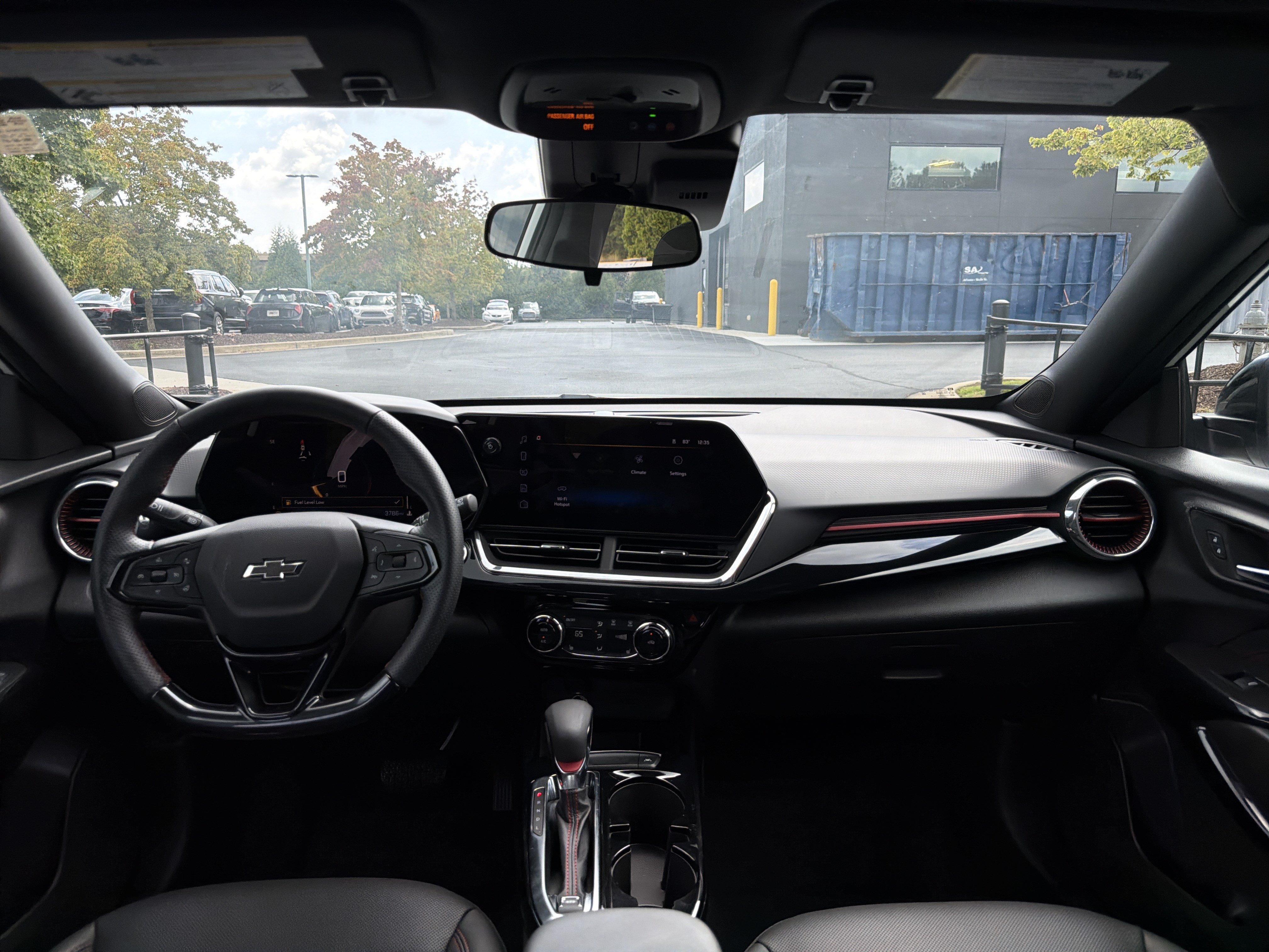 Used 2025 Chevrolet Trax RS w/ Driver Confidence Package FWD image 42