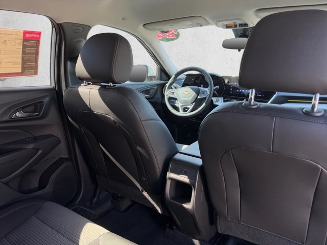 Used 2024 Chevrolet Trax LT w/ Driver Confidence Package FWD image 20
