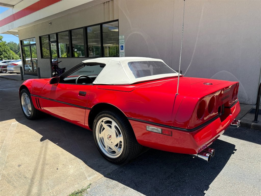 Used 1989 Chevrolet Corvette Convertible RWD image 10