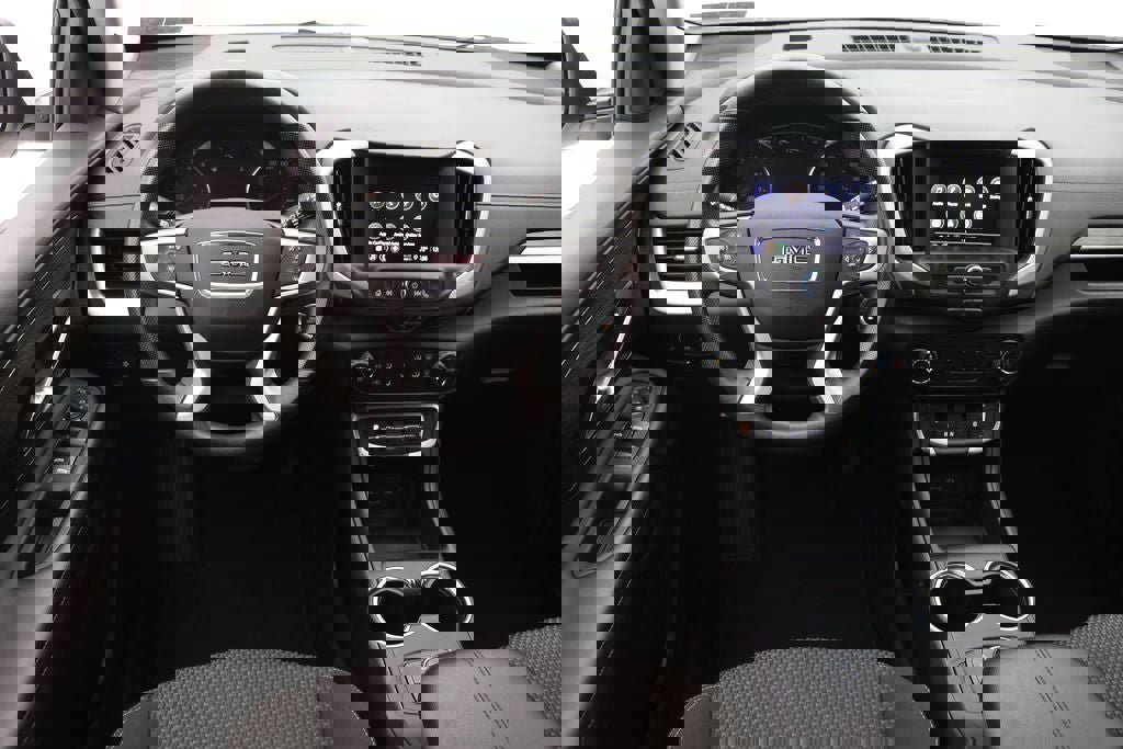 Used 2024 GMC Terrain SLE image 14