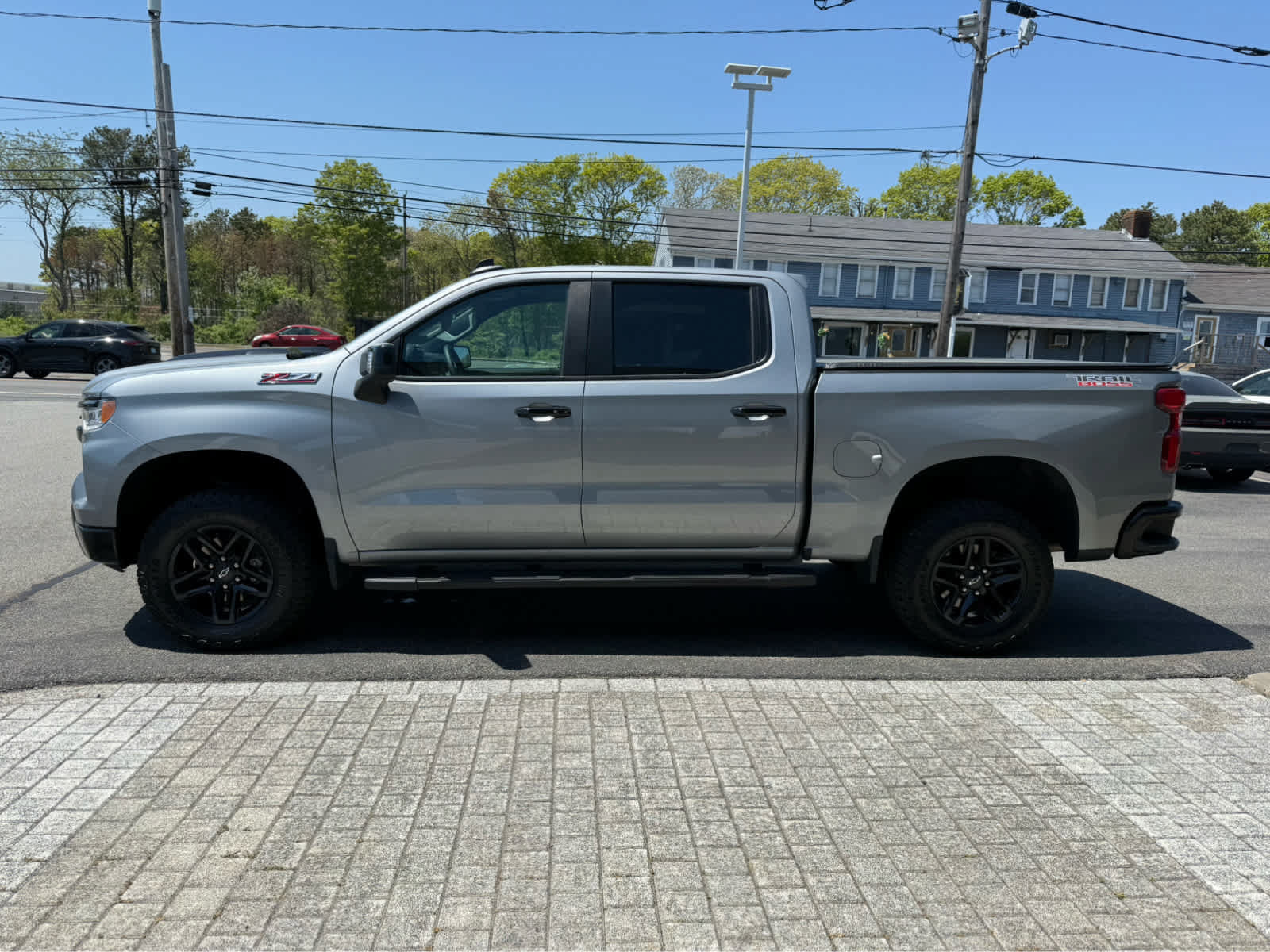 Used 2024 Chevrolet Silverado 1500 LT Trail Boss w/ Convenience Package II AWD/4WD image 5