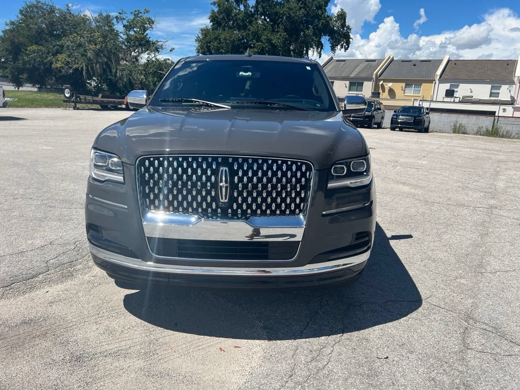 Used 2024 Lincoln Navigator L Black Label AWD/4WD image 9