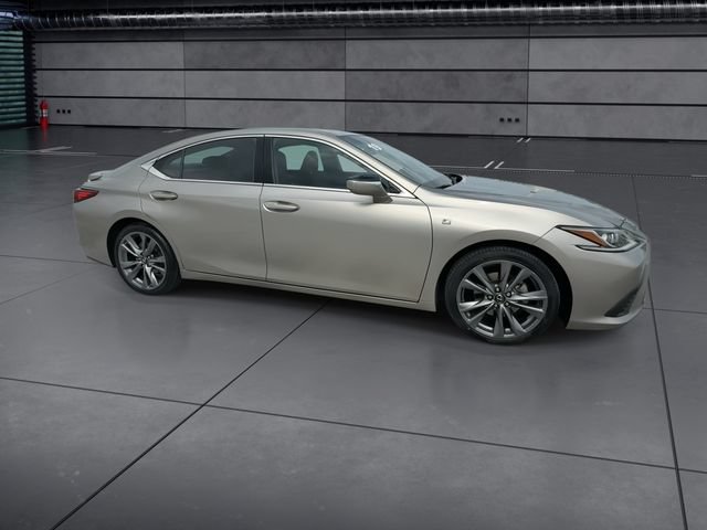 Used 2019 Lexus ES 350 F Sport w/ Accessory Package 2 FWD image 2