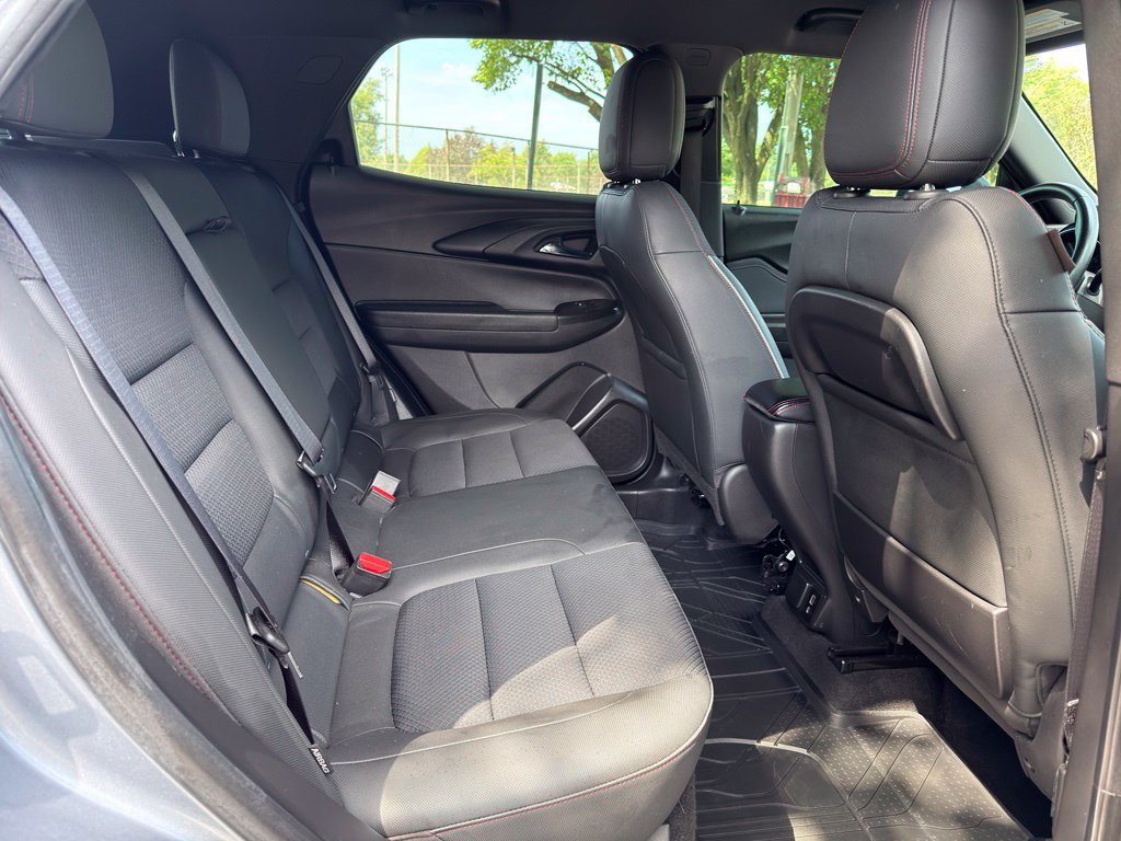Used 2021 Chevrolet TrailBlazer RS w/ Convenience Package FWD image 29