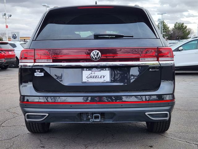 Certified 2025 Volkswagen Atlas SE image 12
