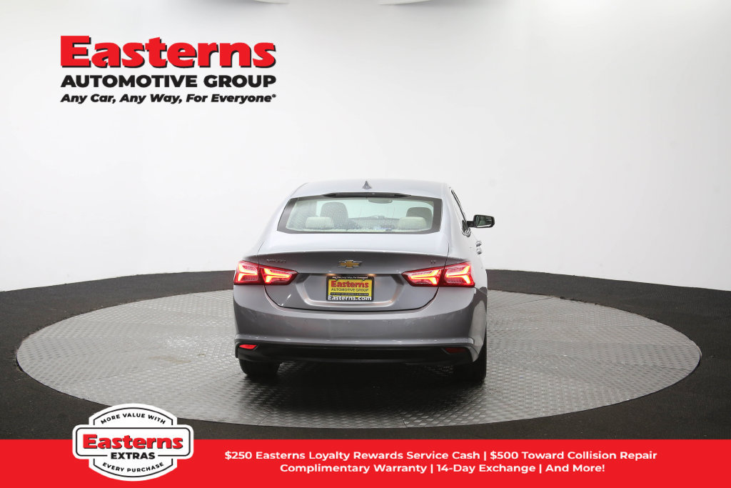 Used 2024 Chevrolet Malibu LT FWD image 39