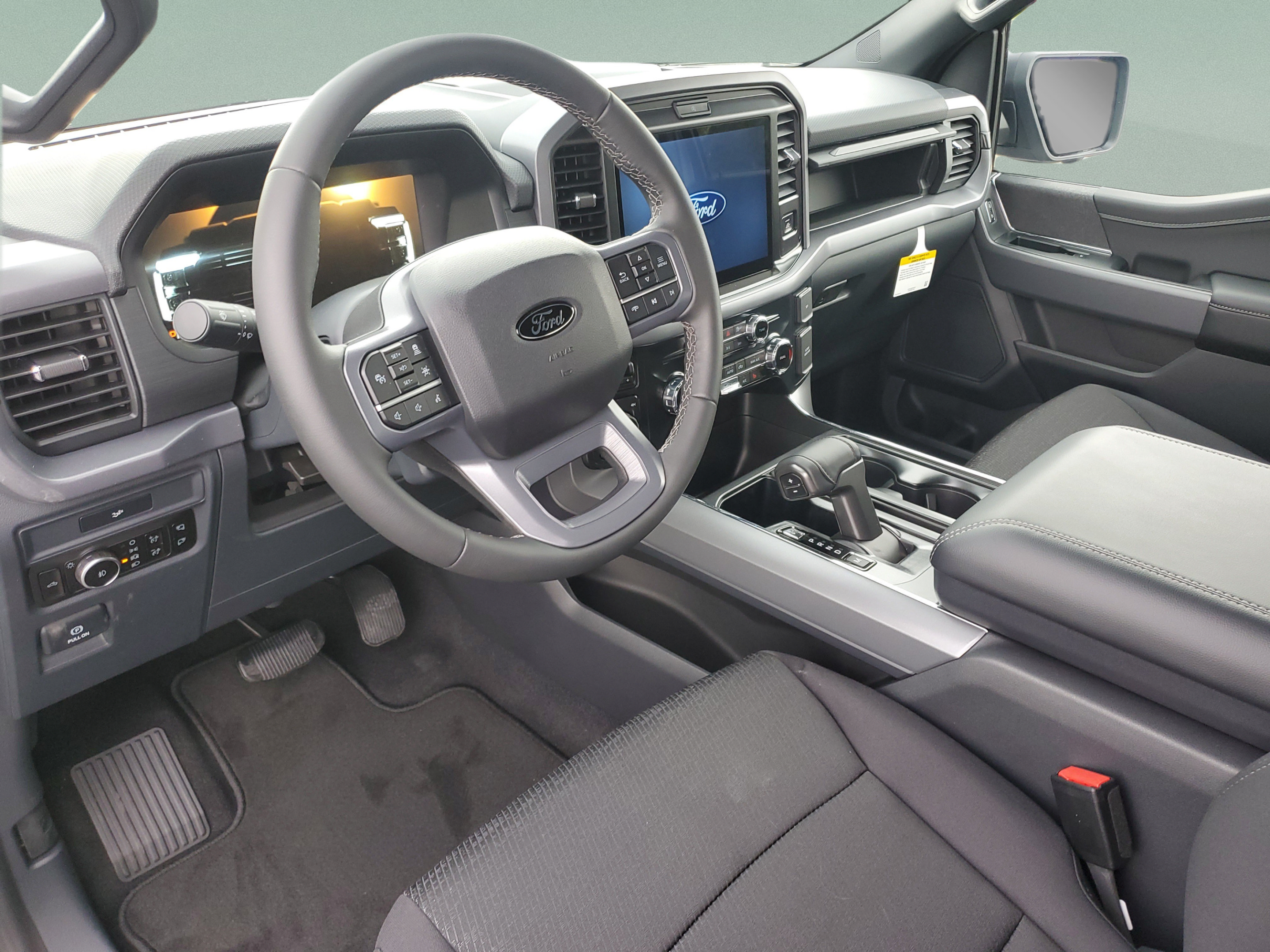 New 2026 Ford F150 XLT w/ Equipment Group 302A MID AWD/4WD image 15