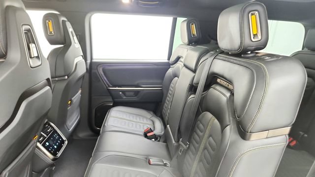 Used 2026 Rivian R1S Adventure AWD/4WD image 48