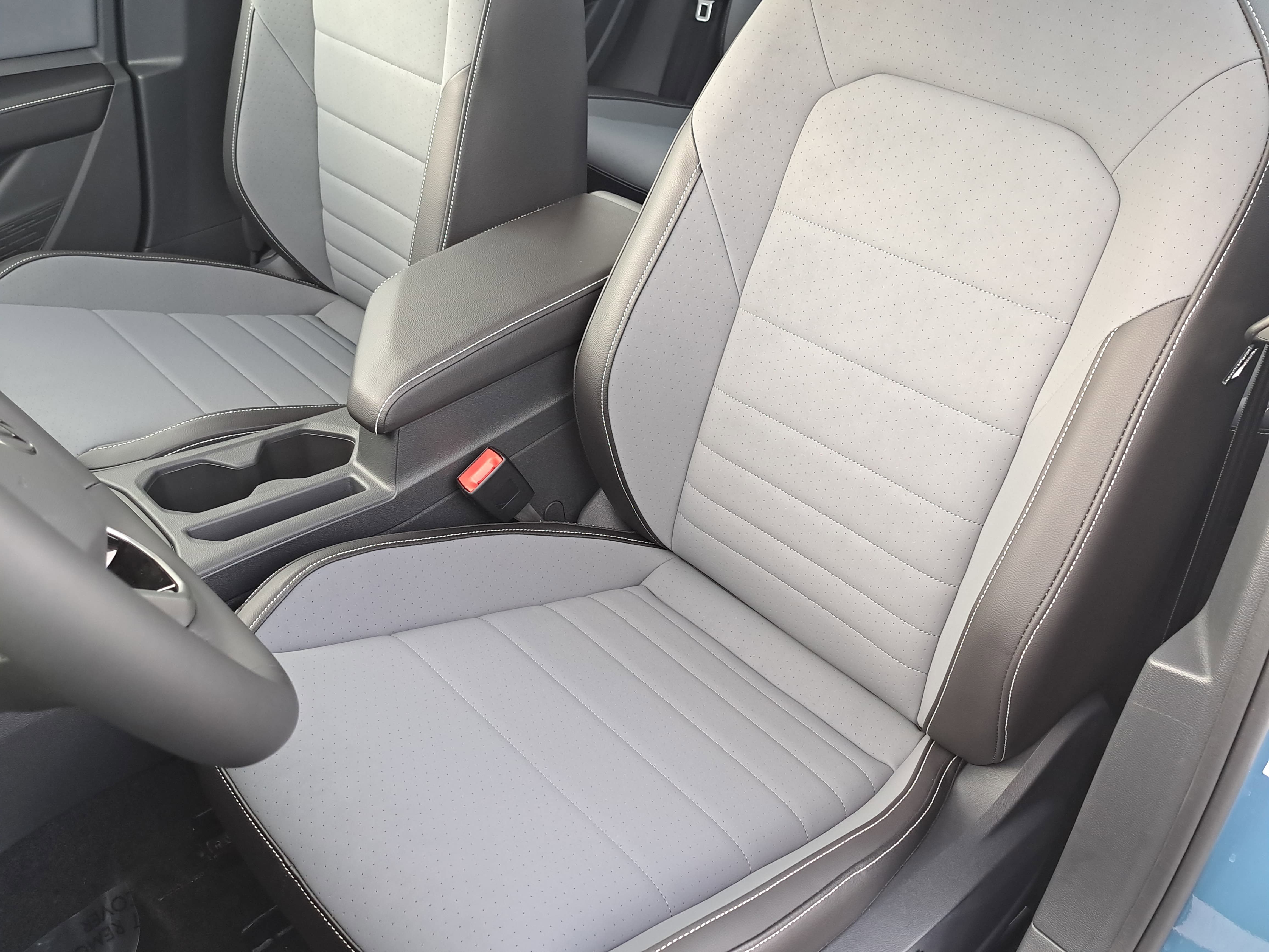 New 2026 Volkswagen Jetta SE FWD image 14