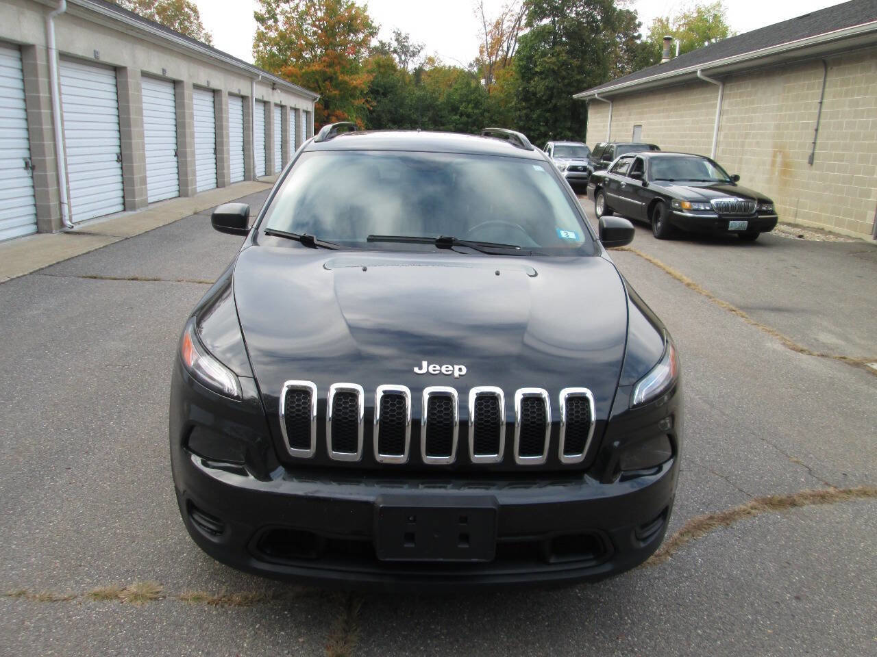 Used 2016 Jeep Cherokee Sport w/ Cold Weather Group image 5