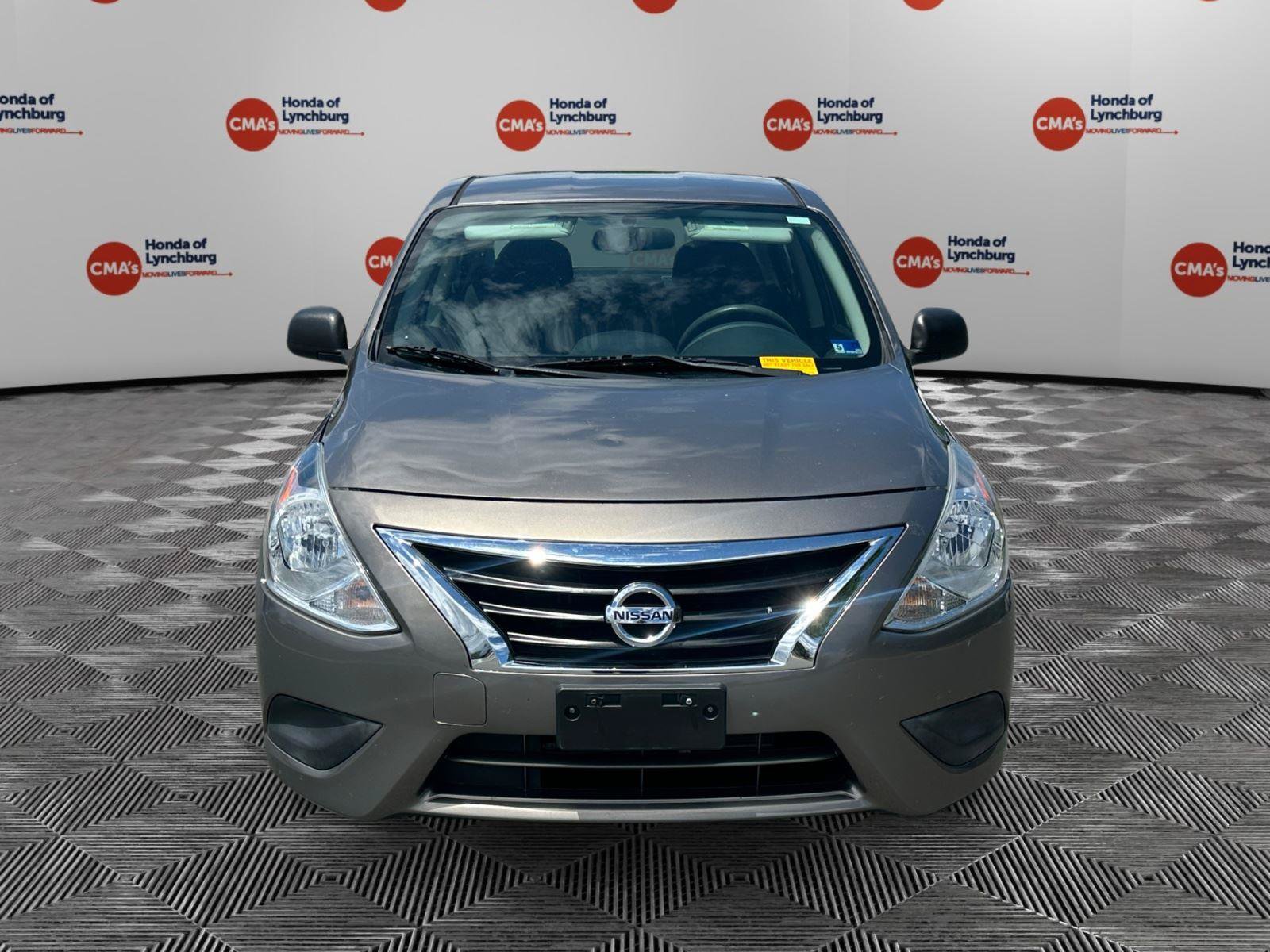 Used 2015 Nissan Versa S Plus FWD image 8