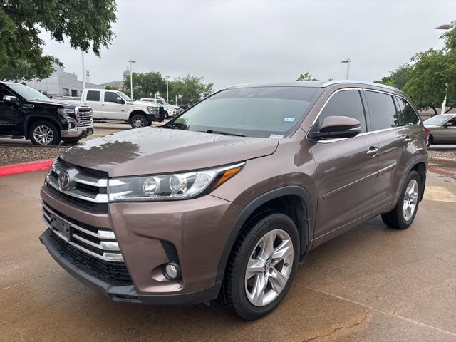 Used 2017 Toyota Highlander Limited FWD image 1