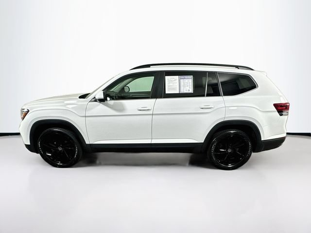 Certified 2023 Volkswagen Atlas SE w/ Black Wheel Package AWD/4WD image 5