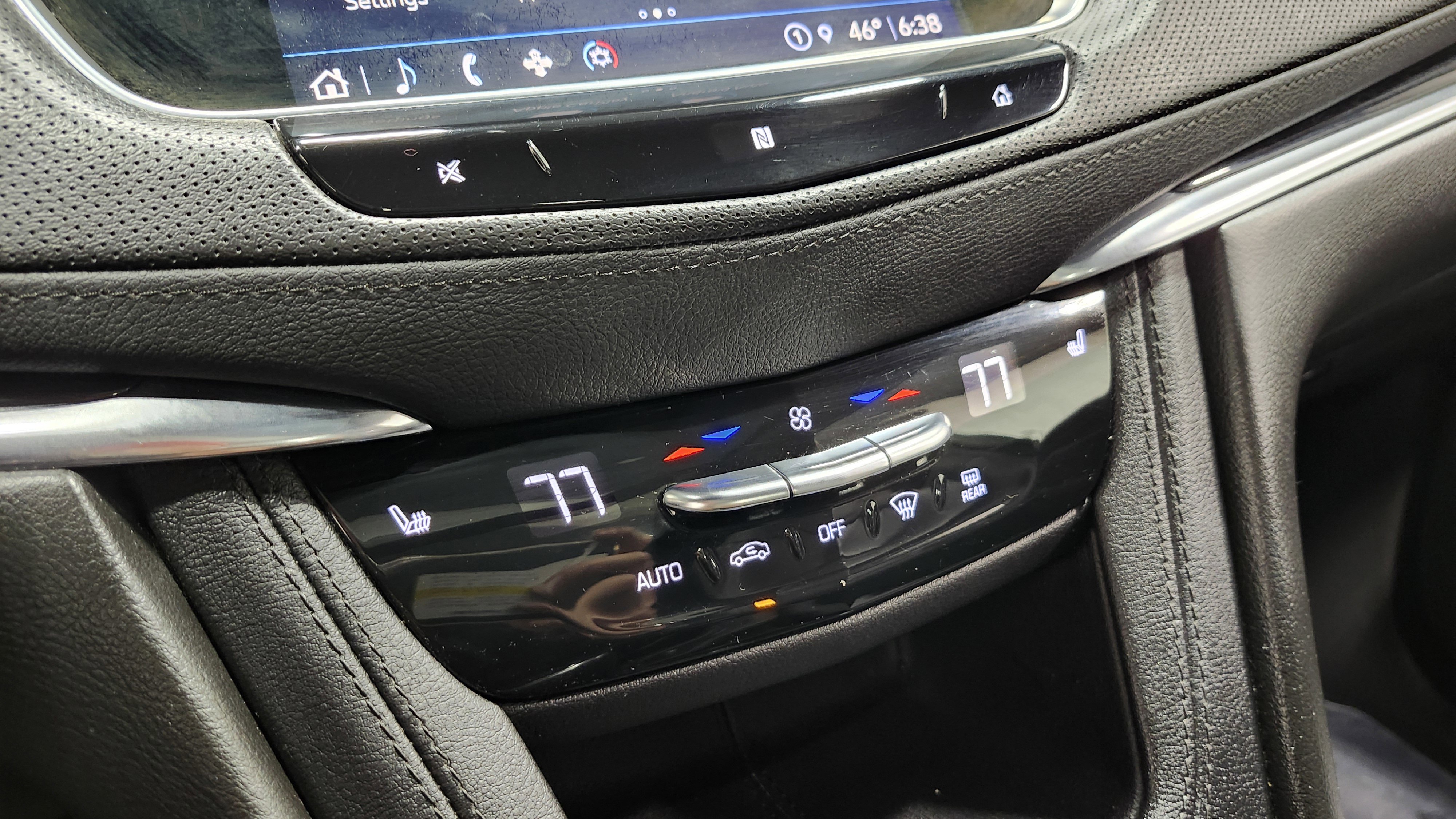 Used 2021 Cadillac XT5 Premium Luxury image 26