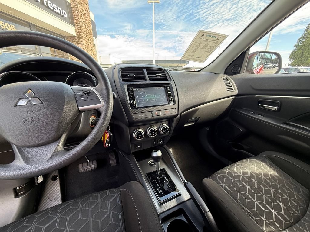 Used 2023 Mitsubishi Outlander Sport ES AWD/4WD image 22
