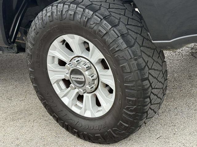 Used 2020 Ford F250 XL w/ STX Appearance Package AWD/4WD image 11