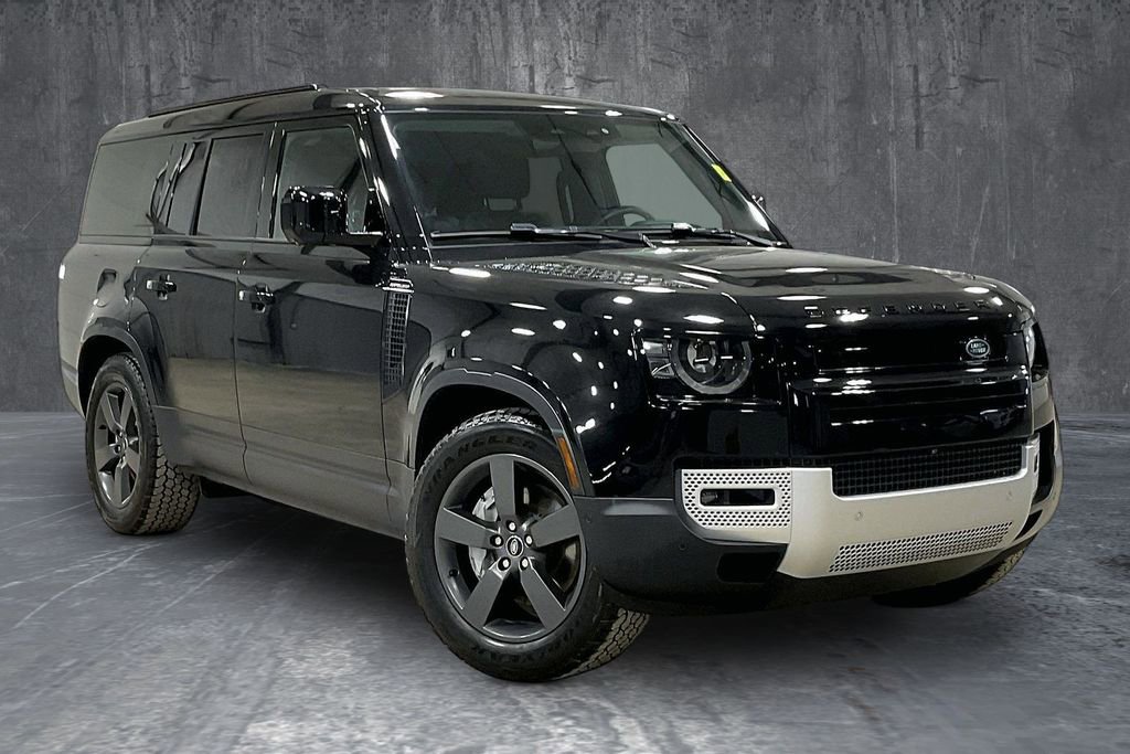 Used 2025 Land Rover Defender 130 S AWD/4WD image 3