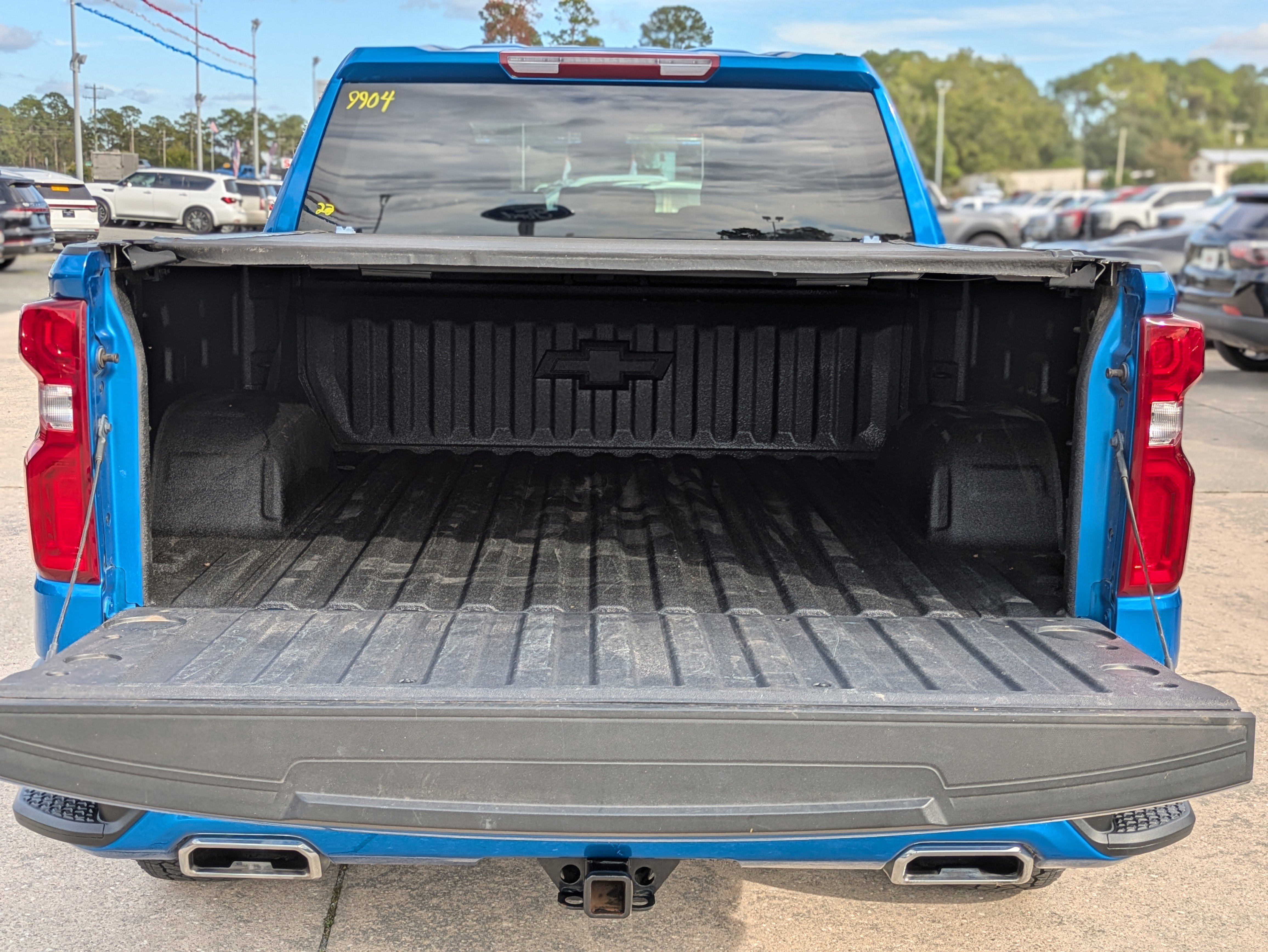 Used 2022 Chevrolet Silverado 1500 RST image 11