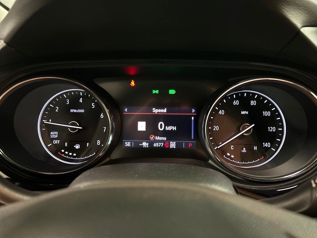 Used 2021 Buick Encore GX Essence w/ Advanced Technology Package image 16