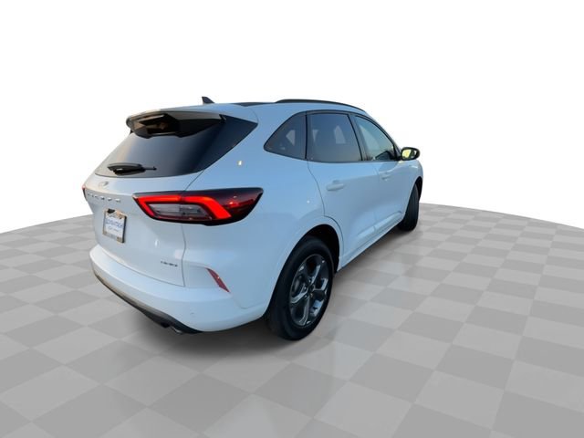 Used 2023 Ford Escape ST-Line w/ Tech Pack #1 image 8