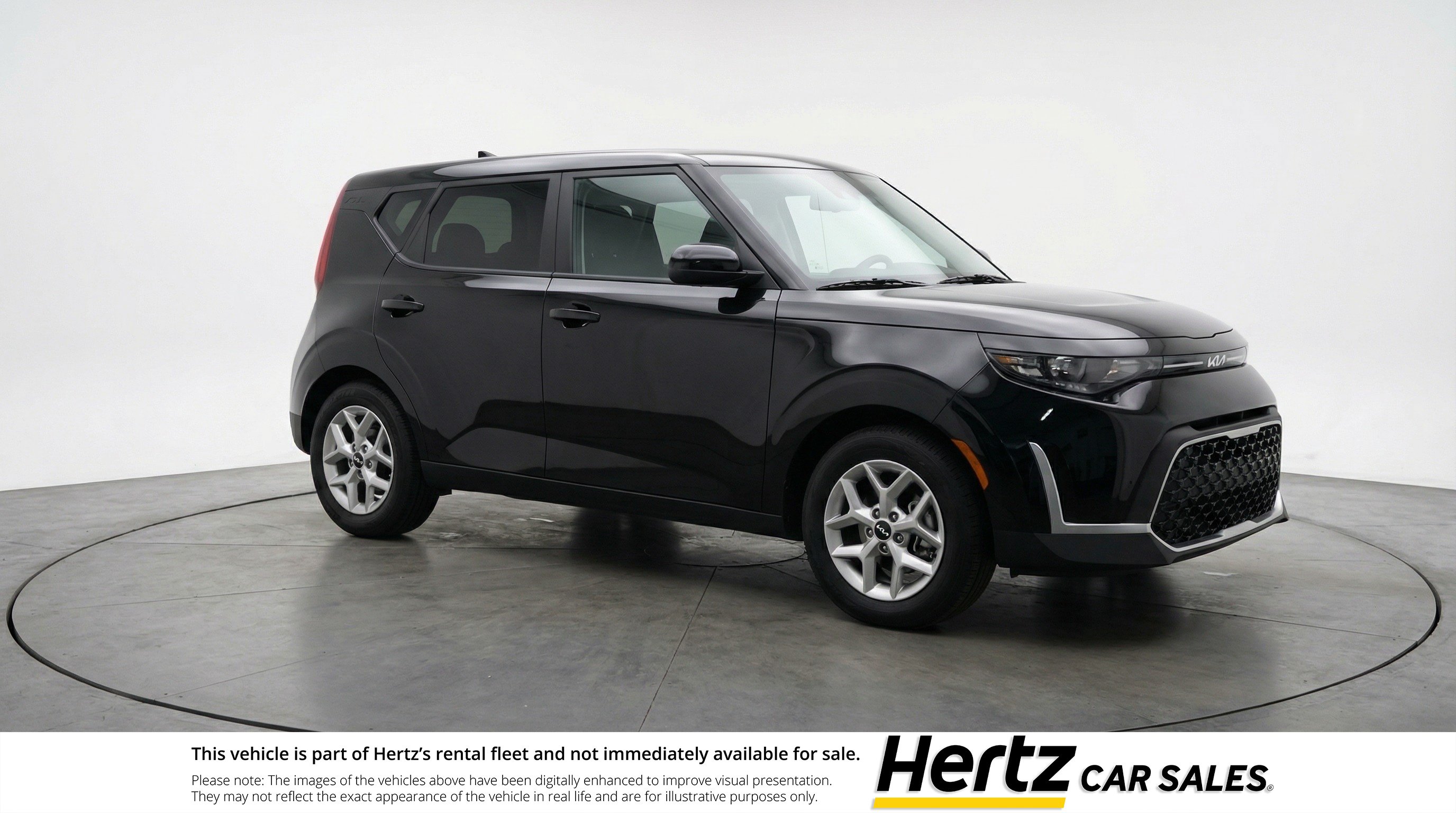 Used 2025 Kia Soul LX w/ LX Technology Package FWD image 1
