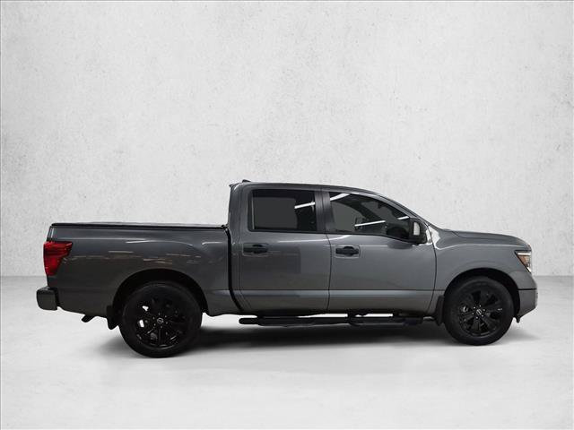 Used 2023 Nissan Titan SV w/ SV Convenience Package RWD image 4