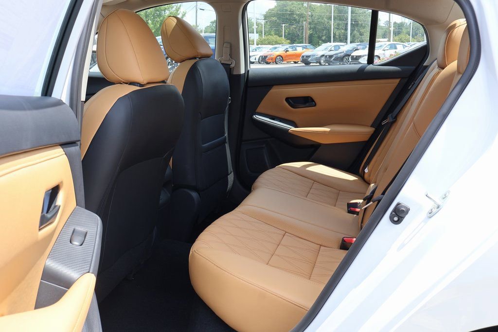 New 2025 Nissan Sentra SV w/ SV Premium Package image 8