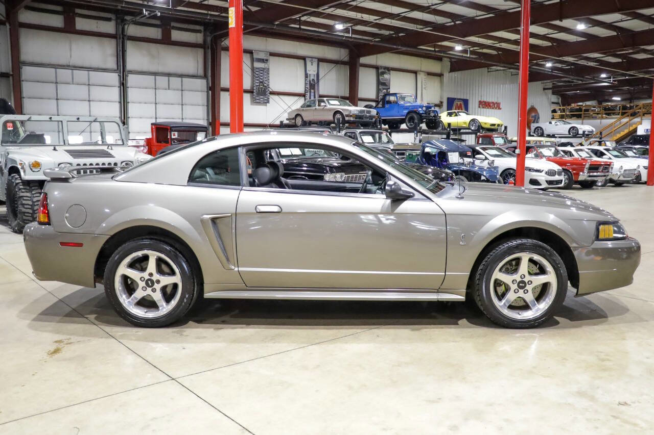 Used 2001 Ford Mustang Cobra image 10