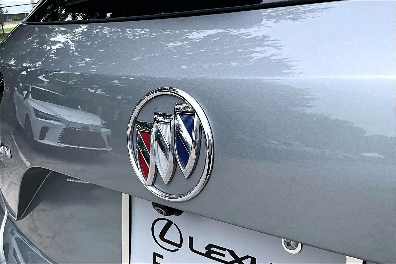 Used 2023 Buick Envision Avenir FWD image 31